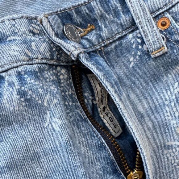 Lucky Brand Sienna Slim Boyfriend Jeans size 6/28 - Picture 2 of 6